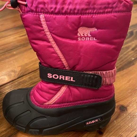 Sorel Snow Boots - Picture 4 of 4